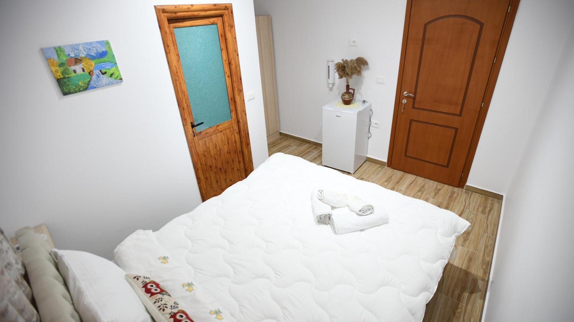 Guest House Luli Berat Exterior foto